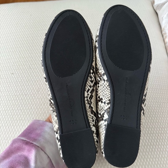 FRENCH CONNECTION Diana Snake black white Printed Flats size 6 NWT - Picture 6 of 9